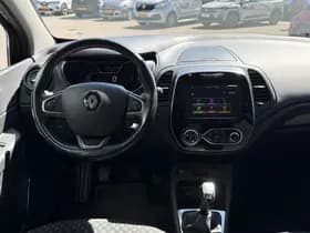 Renault Captur thumbnail 3