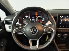 Renault Clio thumbnail 4