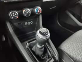 Renault Clio thumbnail 5