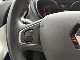 Renault Captur thumbnail 18