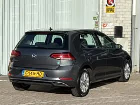Volkswagen Golf thumbnail 31