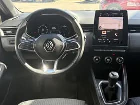 Renault Clio thumbnail 3