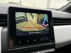 Renault Clio thumbnail 12