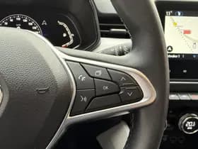 Renault Clio thumbnail 20