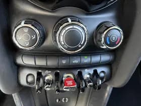 MINI Cooper thumbnail 11