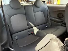 MINI Cooper thumbnail 26