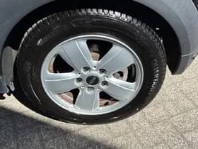 MINI Cooper thumbnail 4