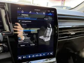 Renault Austral thumbnail 32