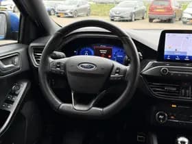 Ford Focus thumbnail 22