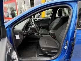 Ford Focus thumbnail 7