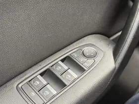 Renault Captur thumbnail 17