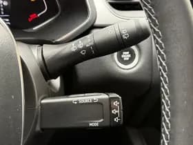 Renault Captur thumbnail 27