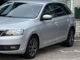 Škoda Rapid thumbnail 25
