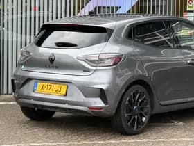 Renault Clio thumbnail 18