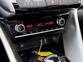 Mitsubishi Eclipse Cross thumbnail 13