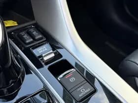Mitsubishi Eclipse Cross thumbnail 26