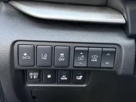 Mitsubishi Eclipse Cross thumbnail 30