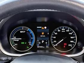 Mitsubishi Eclipse Cross thumbnail 4