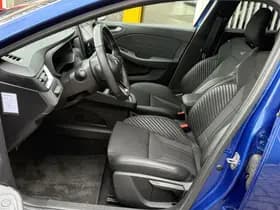 Renault Clio thumbnail 7