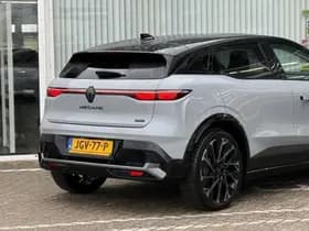 Renault Mégane E-Tech thumbnail 17