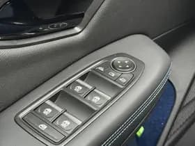 Renault Mégane E-Tech thumbnail 18