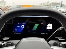 Renault Mégane E-Tech thumbnail 4