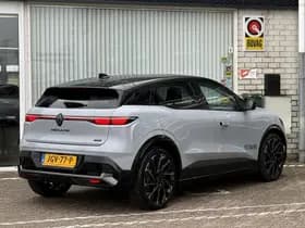 Renault Mégane E-Tech thumbnail 6
