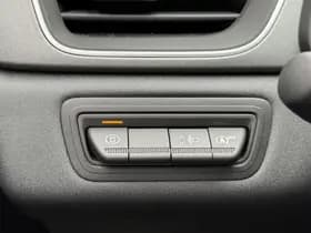 Renault Captur thumbnail 24
