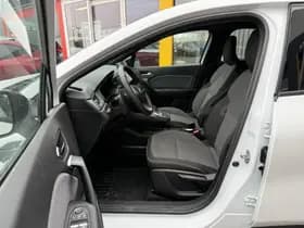 Renault Captur thumbnail 7