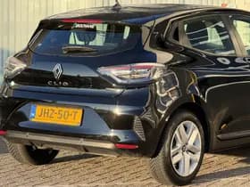 Renault Clio thumbnail 16