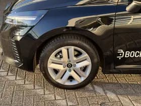 Renault Clio thumbnail 22