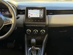 Renault Clio thumbnail 10