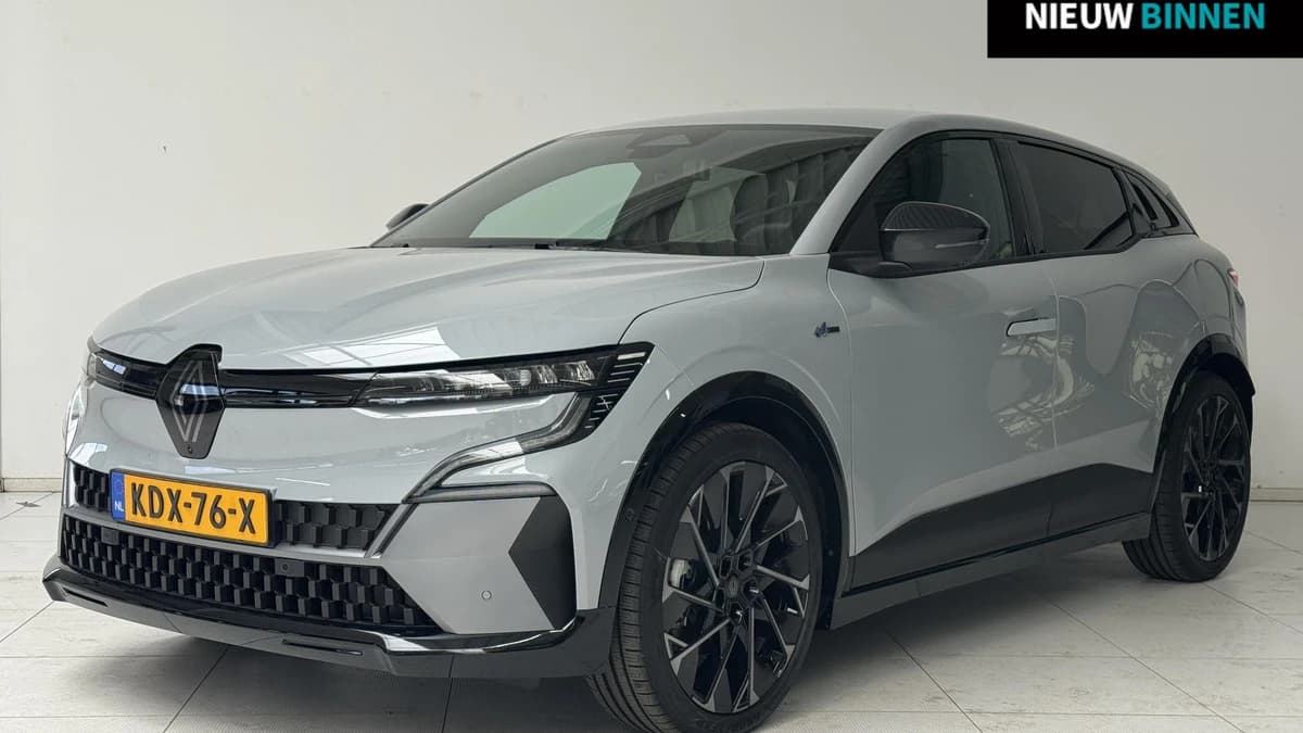 Renault Mégane E-Tech — foto 1