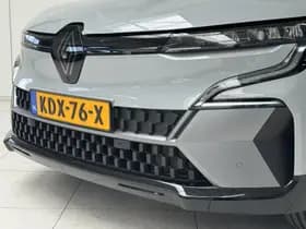 Renault Mégane E-Tech thumbnail 12