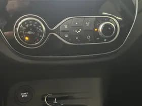 Renault Captur thumbnail 13