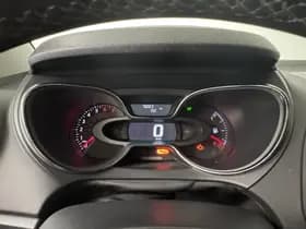 Renault Captur thumbnail 3
