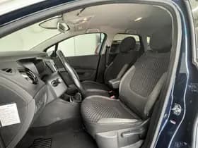 Renault Captur thumbnail 6