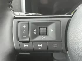 Nissan Qashqai thumbnail 16