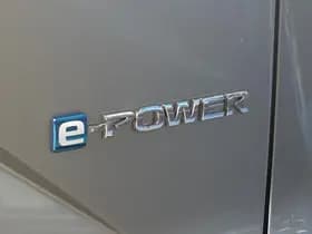 Nissan Qashqai thumbnail 25