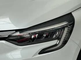Renault Clio thumbnail 24