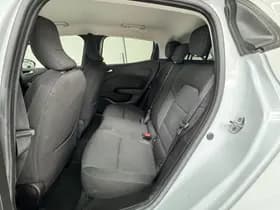 Renault Clio thumbnail 8