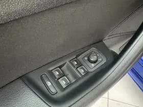 Volkswagen Passat thumbnail 16