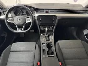 Volkswagen Passat thumbnail 3