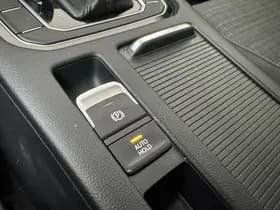 Volkswagen Passat thumbnail 24