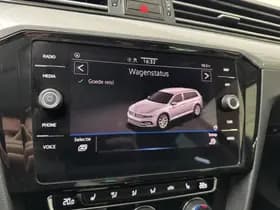 Volkswagen Passat thumbnail 27