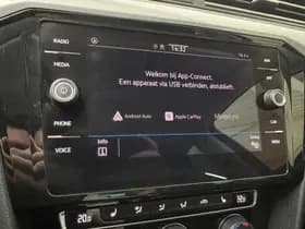 Volkswagen Passat thumbnail 28