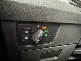 Volkswagen Passat thumbnail 33