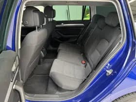 Volkswagen Passat thumbnail 8