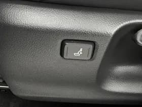 Toyota Corolla thumbnail 25
