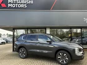 Mitsubishi Outlander thumbnail 7